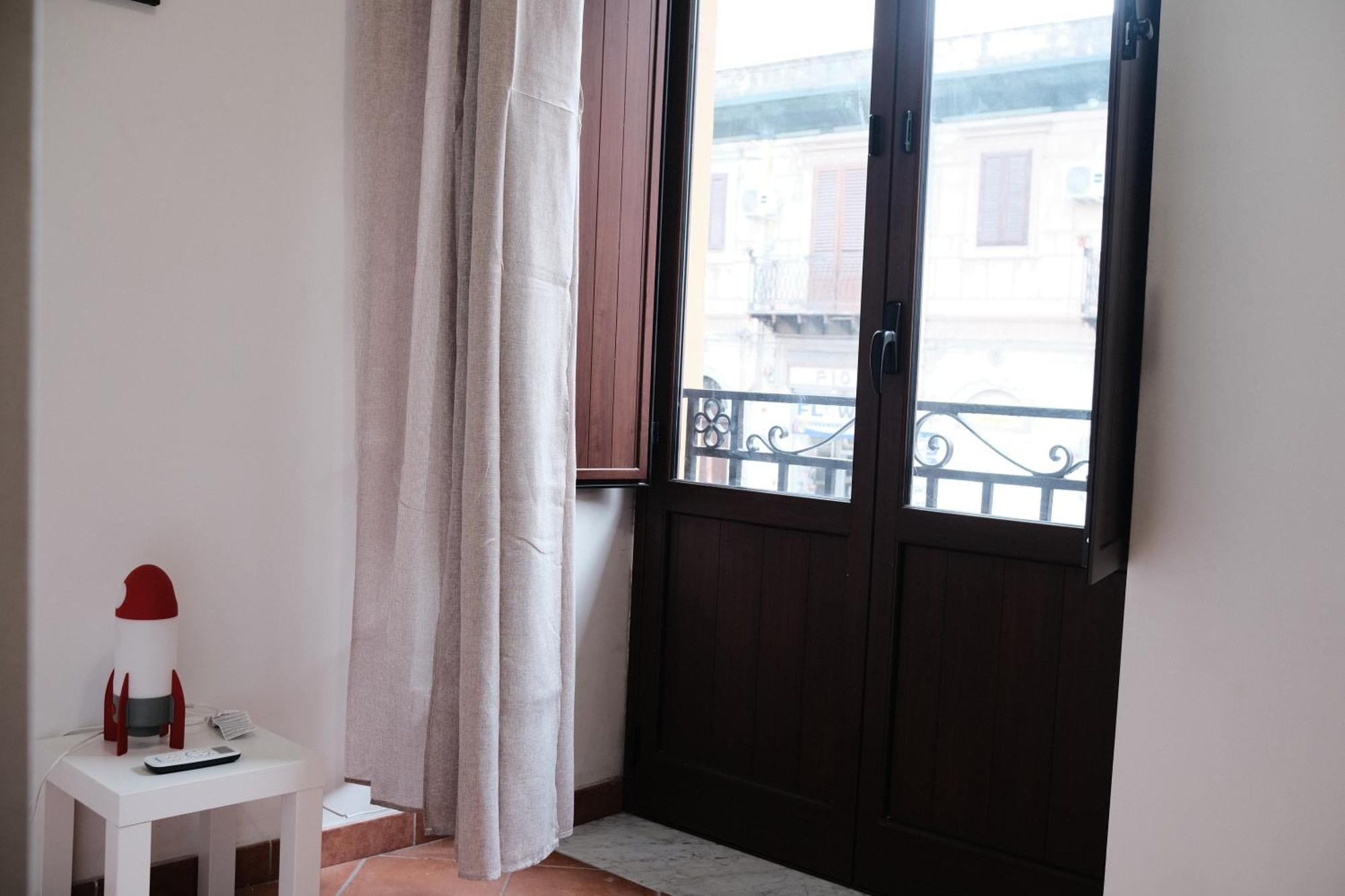 Appartamento Al Bastione Della Pace Palermo Esterno foto
